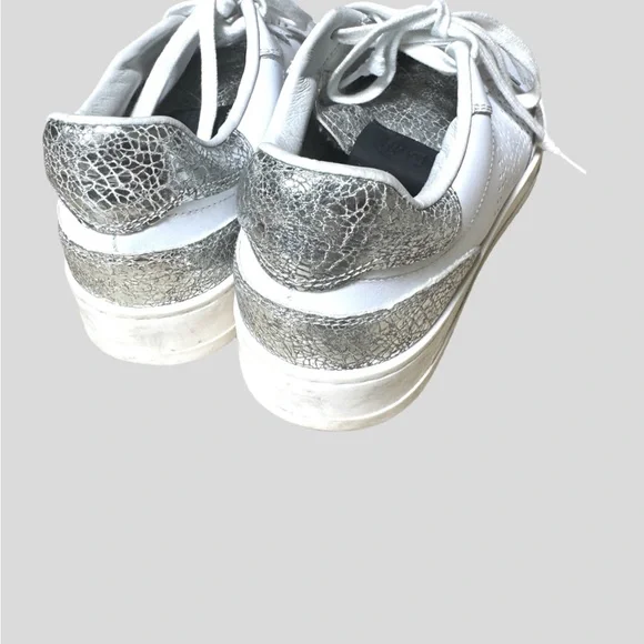 P448 Bali Sneakers Silver and White size 39 - Picture 2 of 8